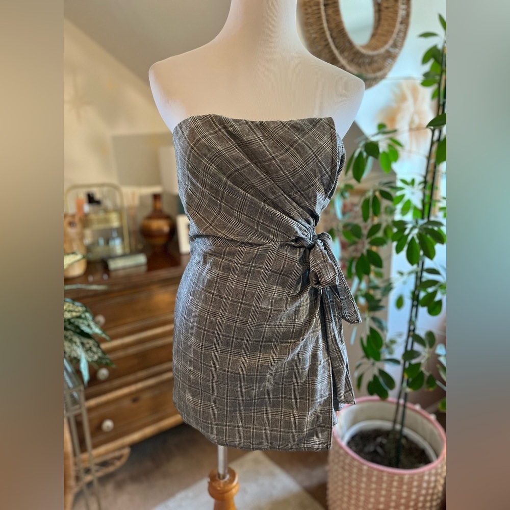 Strapless Skort